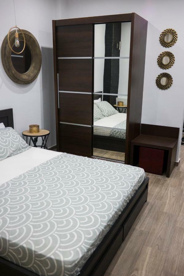 Zen Luxury Living Apartment Tesalonika Bagian luar foto